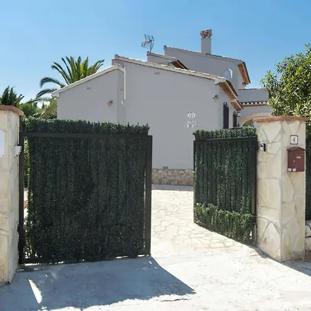 Toscamar By Willa Balcon del Mar